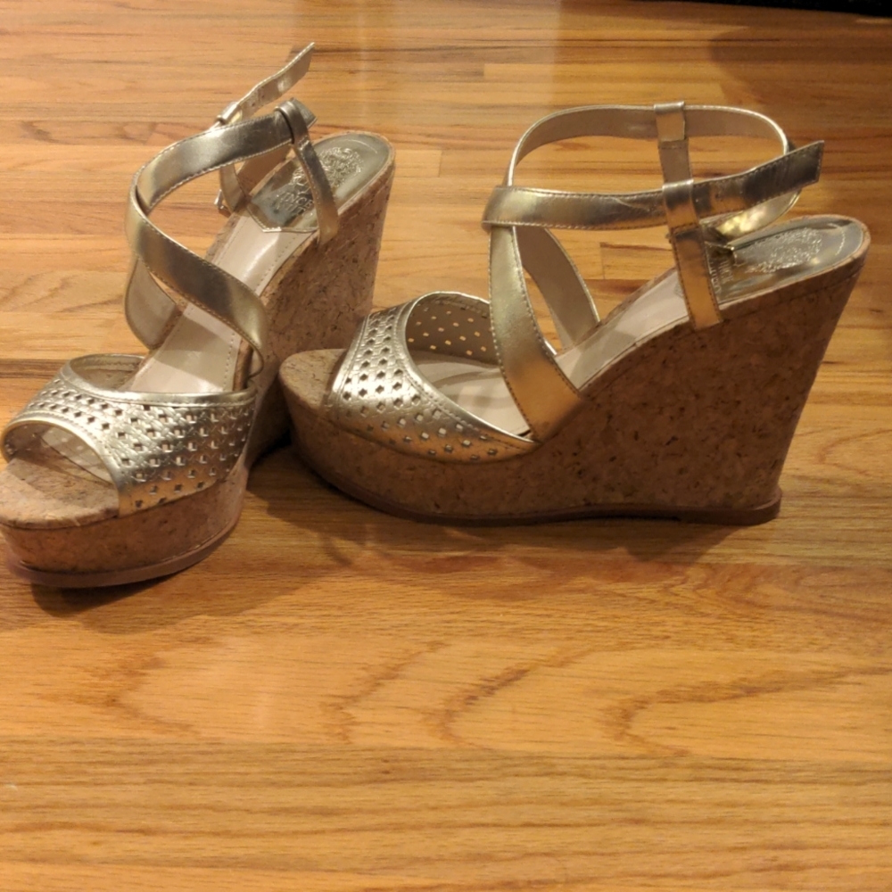 Vince Camuto Ilario sandal